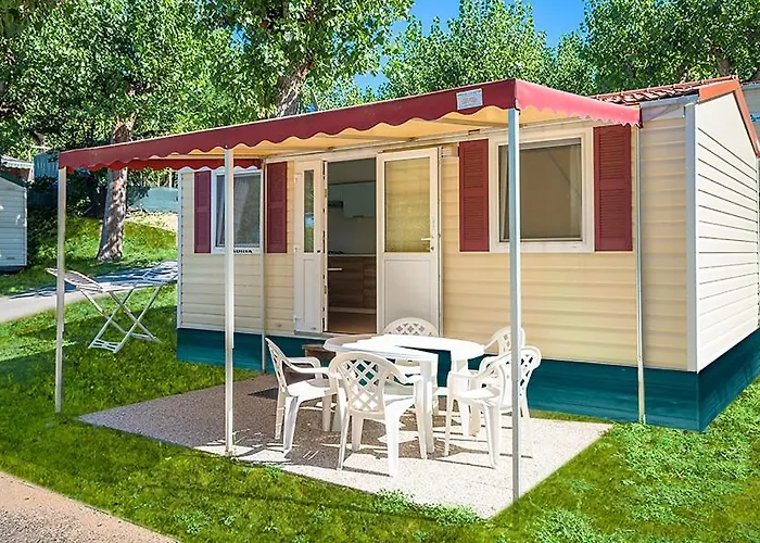 キャンプ場 Eurocampingpacengo ラツィーゼ