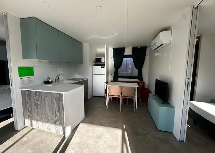 Eurocampingpacengo キャンプ場 ラツィーゼ