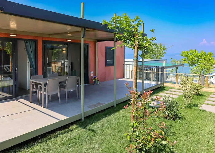 Eurocampingpacengo キャンプ場 ラツィーゼ