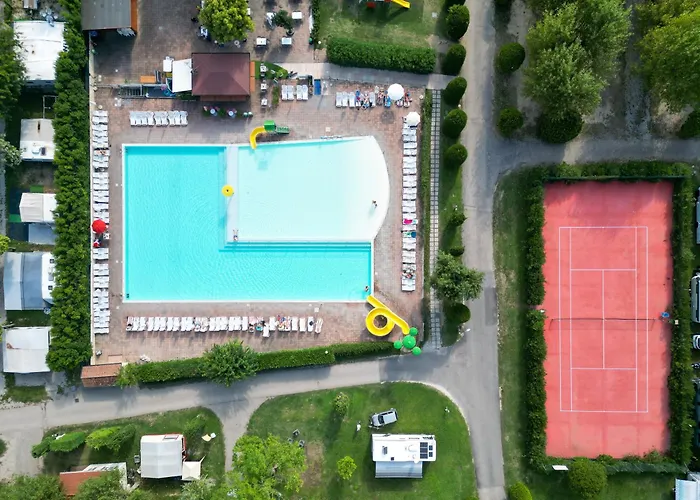 Eurocampingpacengo キャンプ場